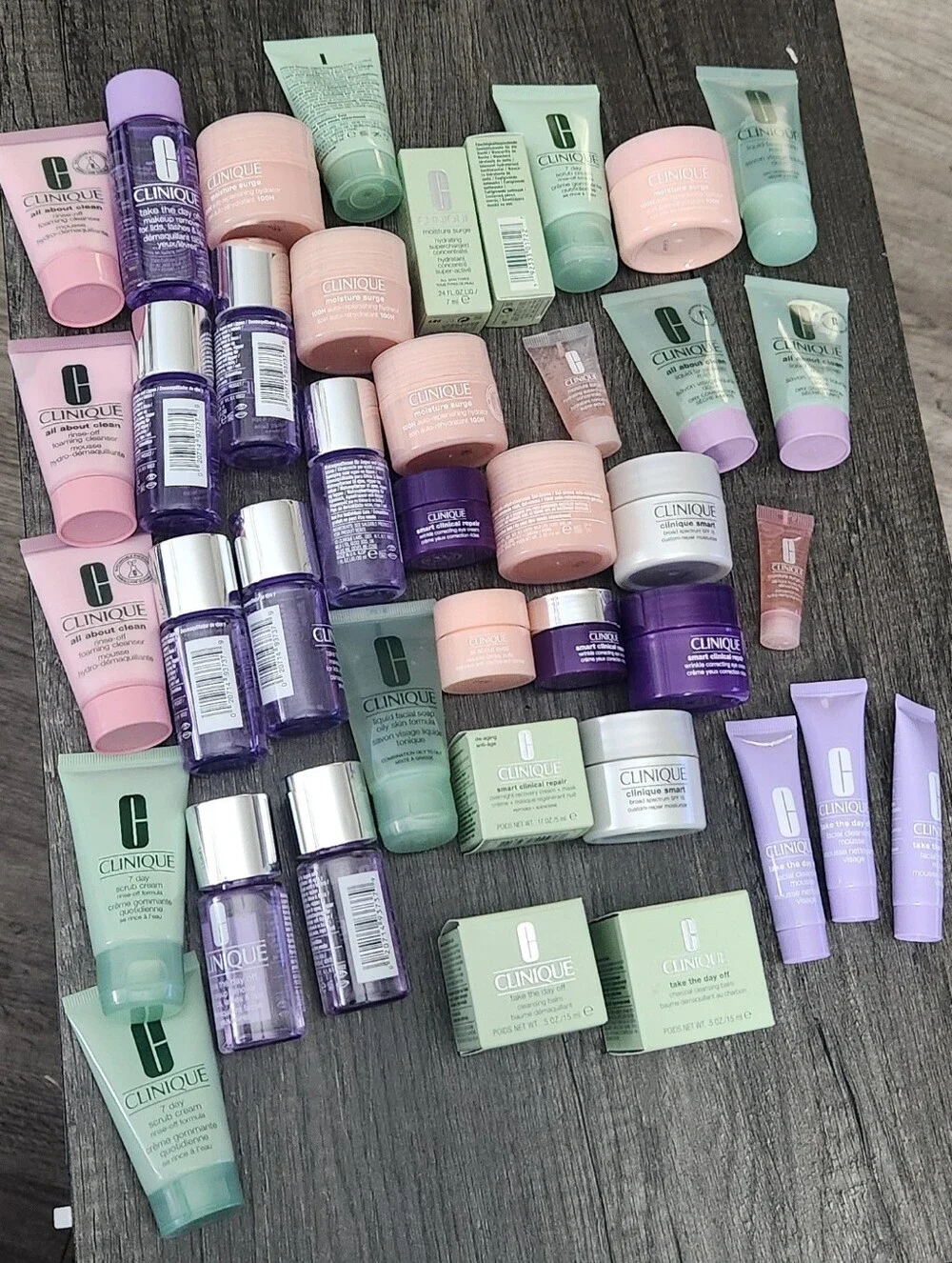 Clinique Deluxe Huge Set 40x Multi-Product Skincare Set -Travel Bundle!